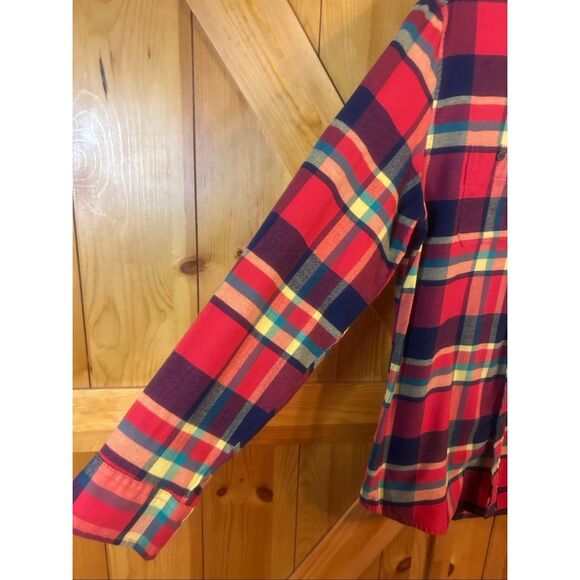 U.S. Polo Assn. Men’s Button Down Stretch Red Plaid Size Medium (5894) - Picture 3 of 6